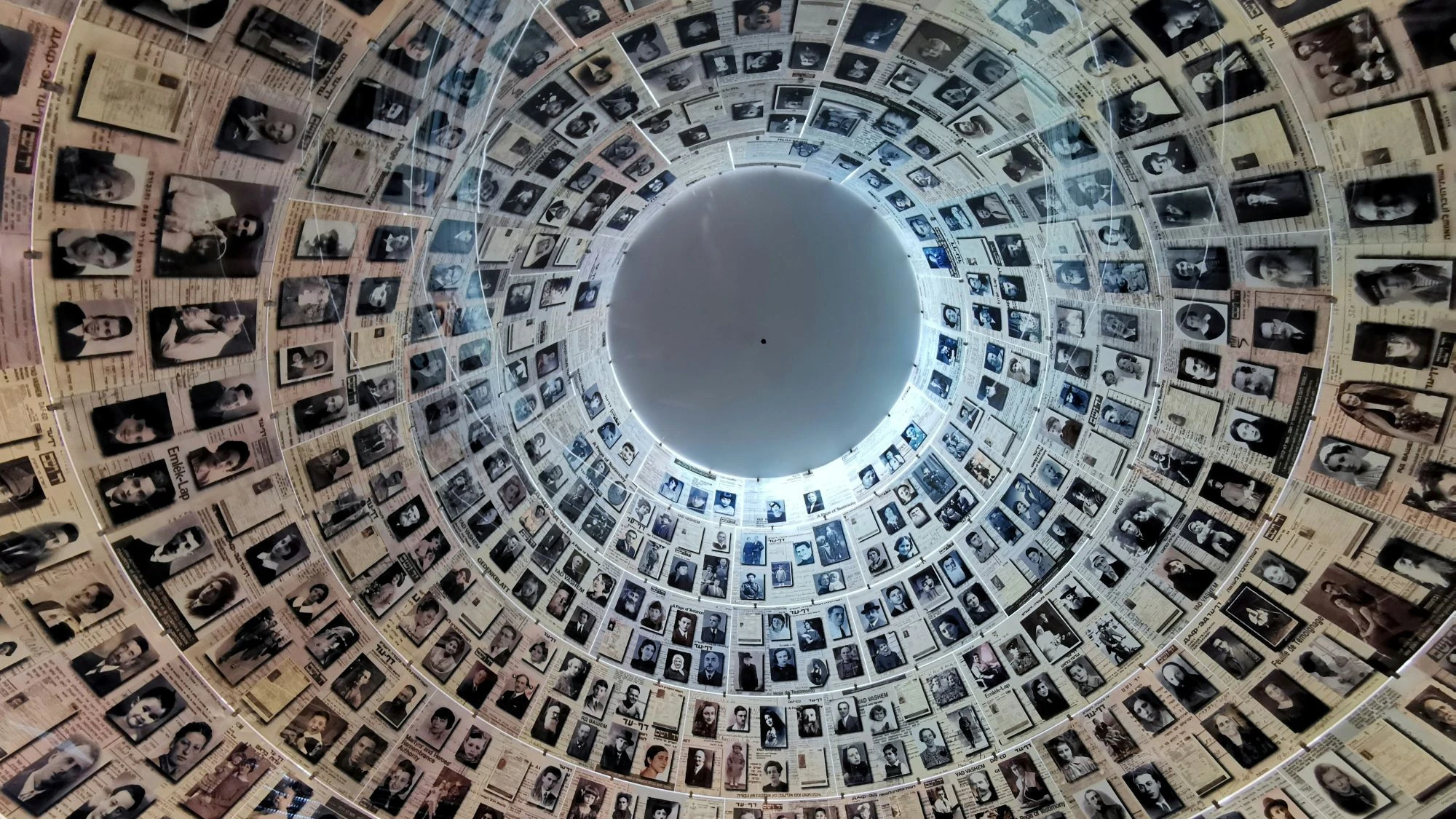 Antisemitismus - Gedenken der Opfer des Holocaust in Yad Vashem